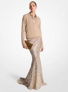 All eyes will be on you when you enter the room in this dramatic fishtail skirt, embroidered with thousands of shimmering champagne-hued sequins that dazzle in the light. Team it with a cashmere sweater and silk shirt—the textural effect and understated appeal is superb. Sequin Maxi Skirt Outfit, Long Skirt Formal, Sequin Skirt Outfit, Sequin Skirt Long, Sequin Maxi Skirt, Maxi Sequin Skirt, Custom Dress, Fishtail Skirt, Formal Skirt