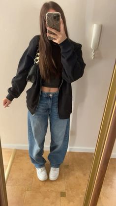 #ootd Flare Outfits, Best Winter Outfits, Modesty Outfits, Downtown Outfits, Fits Clothes, Fashion Mistakes, Midi Skirts, Cute Simple Outfits, 10 Pounds