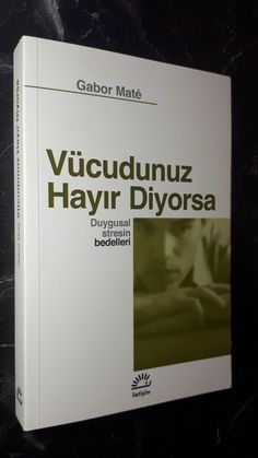 a book with the title vicudunuz hayr diyorsa written in spanish