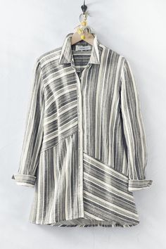 Artfully placed stripe patterns add a fresh new angle to our best-selling gauze – versatile across seasons in a black-and-white palette. High-low hem, back yoke, long button-cuff sleeves. Gauze Tunic, Gauze Top, Patchwork Jacket, Wedding Outfits, Women Shirts Blouse, New Directions, High Low Hem, Petite Size, Cuff Sleeves