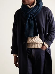 For Gabriela Hearst, fabric is paramount. This 'Rubens' scarf is spun from soft and insulating cashmere in a versatile navy mélange. The thick ribs add weight and warmth. Men's Scarf, Men Scarf Outfit Winter, Men’s Scarf Outfit, Mens Scarf Fashion Winter, Men’s Scarf, Mens Cashmere Scarf, Gabriela Hearst, Mens Fashion Fall, Mens Scarves