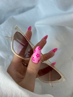 August Nails Ideas, Barbiecore Nails, Barbie Pink Nails, Barbie Aesthetic, August Nails, I Love Nails, Manicure E Pedicure, Best Acrylic Nails