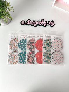 the stickers are designed to look like flowers