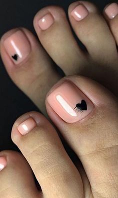 French Pedicure Designs Toenails Summer, Pedicure Art Ideas, Cool Pedicure Ideas, February Pedicure Ideas, Gel Pedicure Ideas Winter, Valentine Pedicure Designs Toenails, January Pedicure, Pedicure Ideas 2023, Pretty Pedicures Toenails