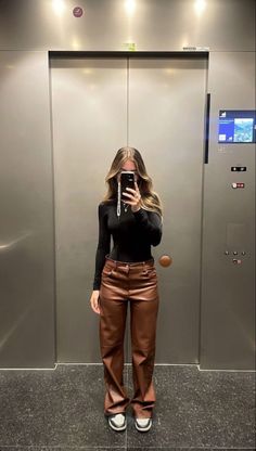 Thanksgiving Outfit Ideas, Cute Thanksgiving Outfits, Looks Pinterest, Thanksgiving Outfits, Looks Street Style, Fashion Mistakes, Thanksgiving Outfit, Moda Vintage, Basic Outfits