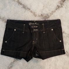 Guess Jean Shorts. Never Worn. Y2k Medium Wash Jean Shorts, Y2k Mid-rise Medium Wash Jean Shorts, Dark Wash Jean Shorts With Built-in Shorts, Y2k Denim Jean Shorts With Built-in Shorts, Guess Jeans Women Vintage, Future Mom, Guess Jeans, London Fashion, Mom Outfits