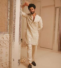 Aesthetic Kurtas For Men, Kurta For Haldi Function Men, Kurta Designs Men's Latest 2023, Kurta For Men Traditional, Mens Ethnic Wear Kurta, Traditional Indian Mens Clothing, Kurta Designs Men's, Mafia Princess, Beige Kurta