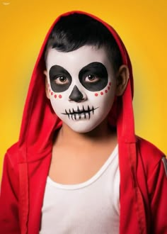 Kid Halloween Makeup, Easy Catrina Makeup Kids, Skeleton Face Paint Easy, Catrina Makeup Kids, Pintura Facial Halloween, Kids Halloween Face Paint, Halloween Face Paint For Kids, Maquillaje Halloween Infantil, Coco Face Paint Kids