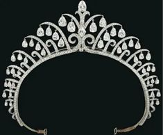 Royal Jewellery, Handmade Tiaras, Edwardian Jewelry, Diamond Tiara, Diamond Crown, Holy Moly, Royal Jewels, British History, Crown Jewels