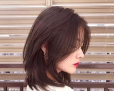 Korean Short Hair, Hair Style Korea, Asian Short Hair, Shot Hair Styles, Haircuts For Medium Hair, Haircuts Straight Hair, Penteado Cabelo Curto, Short Hair Haircuts, Cut My Hair