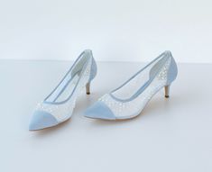 Blue pearl bridal shoes 'Stormy pearl' from Jade New&Redesigned collection. These handmade custom wedding shoes , are made of soft shoe mesh with hand-embroidered pearls, reminiscent of the waves of the ocean. With a comfortable 8 cm heel and soft Memory insole, which gives a feeling of additional comfort when walking. Available in two heel heights: 5 cm/2 inches or 8 cm/3 inches Choose handmade pearl beaded wedding shoes to appreciate the quality and feel comfortable during this important day i Blue Heels Wedding, Custom Wedding Shoes, Bridal Pumps, Blue Wedding Shoes, Pearl Embroidery, Pointy Heels, Wedding Pumps, Something Blue Wedding, Beautiful High Heels