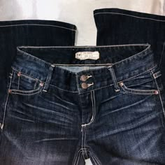 Wore Once, A Little Too Small For Me. Practically Brand New Condition. Size 25 Rise: 7.5” Inseam: 32” Waist: 13” Hip: 16” Thigh: 7” Flare/Foot-Hole: 9” Casual Country Outfits, Jeans Free People, Low Rise Flare Jeans, Free People Jeans, Fit Ideas, Women Pants, Country Outfits, Short Pants, Flare Jeans