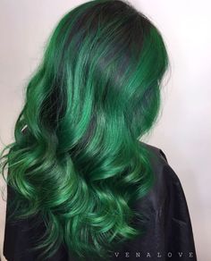 Emerald Green Hair Dark Green Hair, Hair Color Burgundy, Green Wig, My Roots, Shoulder Hair, Cheap Hair Products, Hair Color Blue, Grey Hair Color