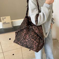 TAVIMART - 2 Sets Casual Tote Bags Large Capacity Cloth Shoulder Bags For Women Leopard Travel Bag Designer Lady Underarm Bag Brand Sac Size Big Size Bag (Width)48cm * (Height)40cm * (Thickness)21cm Small Size Bag (Width)28cm * (Height)23cm * (Thickness)7cm Note: 1 Inch=2.54 CM; 1 CM=0.39 Inch, Due to different batches, Vintage Numbers, Casual Tote Bag, Shoulder Bags For Women, Underarm Bag, Teacher Outfits, Casual Tote, Types Of Bag, Bag Brand, Casual Sets