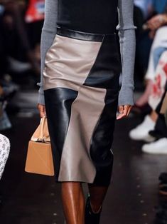 Regular Fit Color Block Urban Leather Midi Skirt | stylewe Eudon Choi, Edgy Dress, Faux Leather Midi Skirt, London Fashion Weeks, Hooded Sweatshirt Dress, Fit Skirt, Women Fashion Edgy, Leather Midi Skirt, Outfit Trends