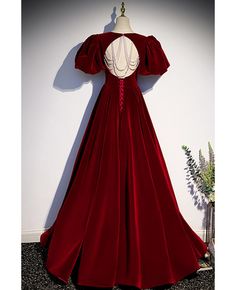 Get 10% off now! Buy elegant long velvet evening dress with bubble sleeves at cheap price online. Free stable shipping and pro custom service since 2009. Extra Dresses, Prom Dress Burgundy, Velvet Evening Dress, Making Clothes, Floor Length Prom Dresses, Evening Dresses With Sleeves, Evening Dress Floor Length, Action Movie, Pearl Dress