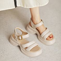 Casual Sandals Womens, Summer Soft, Summer Heels, Types Of Heels, Womens Summer Shoes, Cute Sandals, Shoe Size Conversion, Sandals For Sale, Rubber Heels