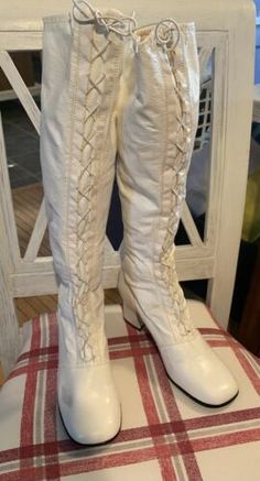 1960s Go Go Boots Lace Up White Sz 7.5 B Need Some Restoration Vintage Fashion  | eBay White Gogo Boots, White Lace Up Boots, Go Go Boots, Vintage Shoes Women, Gogo Boots, Good Bones, Vintage Shoes, Lace Boots, Lace Up Boots