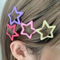 Cute star Y2k hair clip Color: baby pink, sharp pink, yellow, purple Size: 4*4cm Quantity: price per 4 pieces with one color each Add the final touches to your hair with barrettes and clips that add a chic element to your hair style. 🎁 Gift wrapping service: Want to send a gift for your love one? Our gift wrapping features a beautiful pink box with silver ribbon and shred paper filler. You just need to add $5 when you check out. 📦 Shipping & Handling Times: Please allow up to 2-4 business days Y2k Hair Clips Hairstyle, Hair With Barrettes, Star Clips Hair, Y2k Hair Accessories, Star Clips, Star Y2k, Star Hair Clips, Hair Clip Hairstyles, Cute Hair Clips