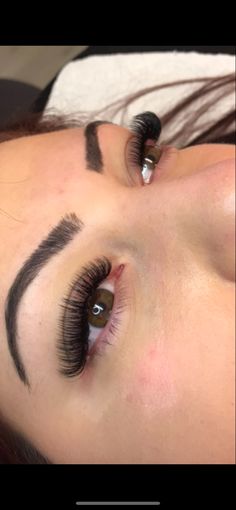 Fluffy Hybrids Lashes, Eyelash Extensions Hybrid Volume, One Length Lash Extensions, Perfect Lash Extensions, Classic Russian Lashes, Russian Lashes Extensions, Lash Extensions Short Volume, Blonde Eyelash Extensions, Lash Inspo Eyelash Extensions Volume