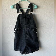 Women’s Black Denim Overall Shorts. In Perfect Condition. Never Worn. Size Small. Adjustable Straps. Jean Overall Shorts, Denim Overall Shorts, Jumpsuits Women, Denim Overalls Shorts, Black Jean, Overalls Women, Dandy, Overall Shorts, Black Denim