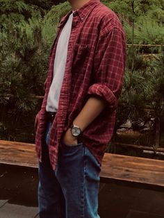 90s Aesthetic Male, Flannel Man Aesthetic, Soft Boyfriend Aesthetic Outfit Men, Fall Style Men Casual, Lumberjack Men Style, Rustic Male Fashion, Red Corduroy Jacket Outfit Men, Loner Guy Aesthetic, Vintage 70s Men’s Fashion