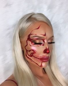 Halloween Kickback, Valentines Dinner, Valentine Dinner, Halloween Costume Outfits, Halloween Costumes Makeup, Makeup Eye Looks, Creative Eye Makeup, Sfx Makeup