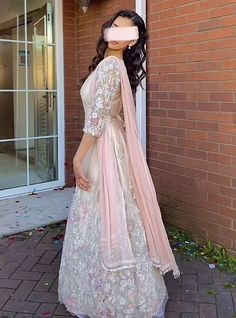 Dti Prom Outfit Ideas, Indian Clothes Modern, South Asian Dresses, Desi Clothes Aesthetic, Eid Fits, Indian Fancy Dress, India Traditional Dress, Jeans Casual Outfit, Eid Outfit Ideas