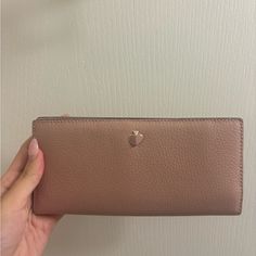 Open To Offers Kate Spade Pink Wallet, Kate Spade Wallet Pink, Pink Wallet, Kate Spade Bag, Kate Spade Bags, Wallets, Kate Spade, Bag Lady, Wallet