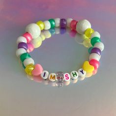 Emo Kandi Bracelets, Funny Kandi Bracelets, Kandi Words Ideas, Kandi Charms, Rave Bae, Kandi Inspiration, Bracelets Kandi, Rave Jewelry