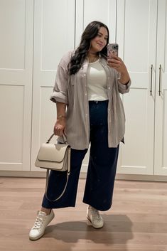 Spring Plus Size Outfits Ideas 2025: 20 Cute and Casual Styles for Work, Church, and More Plus Size 2025 Outfits, Business Casual Women Outfits Chic Plus Size, Minimalist Plus Size Fashion, Plus Size Spring Outfits 2025, Business Casual For Plus Size Women, Outfits For Moms Over 40, Plus Size Maxi Skirt Outfit, Fun Business Casual Outfits, Casual Outfits Midsize