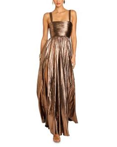 Retrofete Iris Metallic Dress Zac Posen Gown, Metallic Gown, Gold Maxi Dress, Gown Gold, Metal Dress, Molten Metal, Aka Sorority, Pleated Gown, Wedding Guest Coats