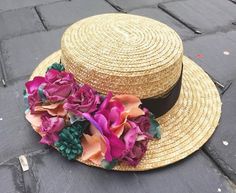 Boda Ideas, Hat Ideas, Accessories Diy, Hat Crafts, Fascinator, Floppy Hat, Diner, High Fashion, Street Style