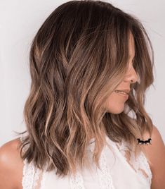 Balayage Brown Hair, Balayage Brown, Brown Ombre Hair, Ombre Brown, Medium Length Hair With Layers, Hair Color Light Brown, Brunette Balayage Hair, Brown Balayage