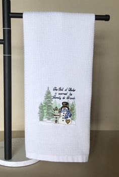 Cute embroidered Christmas kitchen towel. 100% cotton waffle weave towel. Made to order. Perfect to add a special touch to your home, or great as a special gift. Towel Gift Ideas, Embroidered Dish Towels, Embroidered Kitchen Towels, Waffle Weave Towels, Embroidered Christmas, Christmas Towels, Christmas Kitchen Towels, Kitchen Decor Items, Waffle Weave