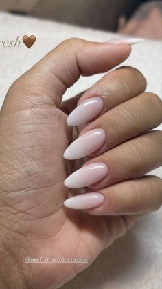 Almond Nails Nude Pink, Nude Pink Nails, Unghie Sfumate, Pink Ombre Nails, Nails Nude, Purple Nail Designs, Purple Nail