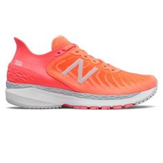 The new balance women's fresh foam 860v11 running shoes are perfect for those who are just discovering their passion for running as well as for experienced runners. These shoes are built with data-driven cushioning, proven stability and an engineered upper that make them ideal for a daily trainer. These running shoes were designed with fresh foam technology built for your comfort, providing sustained cushioning to help you go the distance. Train and perform your best with the new balance women's Kids Bike Helmet, Running Sneakers Women, Mens Trail Running Shoes, Snowboarding Gear, New Balance Fresh Foam, Bike Shoes, New Balance Women, Running Sneakers, New Balance Sneaker