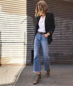 Vestiti In Jeans, Jeans Trend, Moda Jeans, Jean Trends, Outfit Jeans, Cropped Flare Jeans, Outfit Trends