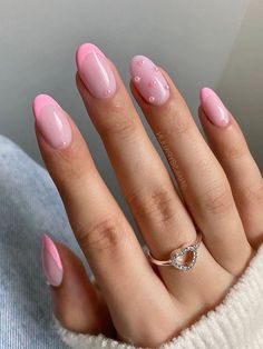 pink oval french tips with pearl accent Pink French Birthday Nails, Pink Oval Nails Designs, Nails Blue And Silver Glitter, Pink French Tip Nail Art, French Pink Manicure, Pale Pink Tip Nails, Pink Nail With Pink French Tip, Cute Simple February Nails, First Time Biab Nails