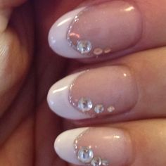 simple is best Round French Tips, Nail Design Gems, Nail Gem Designs, Checker Vest, Girly Acrylic Nails, Her Nails, Pretty Gel Nails, Really Cute Nails, Gem Nails