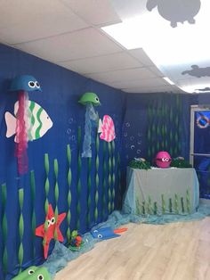 an under the sea themed party with decorations