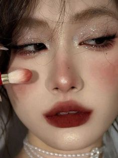 Makeup Ala Korea, Makeup Asia, No Make Up Make Up Look, Maquillage On Fleek, Christmas Makeup Look, Holiday Makeup Looks, Ethereal Makeup, Red Makeup, Makijaż Smokey Eye