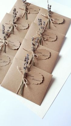 Unique & Best Gift Ideas For Boyfriend Gift Wrapping Inspiration, Handmade Packaging, Gifts Wrapping Diy, בר מצווה, Creative Gift Wrapping, Diy Gift Wrapping, Wedding Invitations Diy, E Card, Diy Invitations