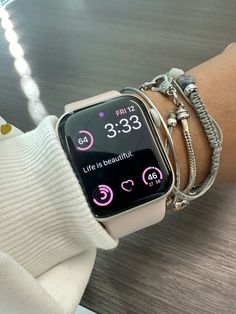 Apple Watch Outfit, Apple Watch Aesthetic, Apple Watch Fashion, Jewelry Accessories Ideas, Pink Girly Things, Girly Accessories, Foto Ideas Instagram, Jewelry Lookbook