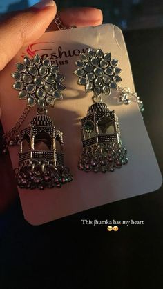 #desicore  #jhumkalove #jhumka #aesthetic Desi Lifestyle, Chammak Challo, Snapchat Ideas, Jhumka Designs, Indian Accessories, Snap Streak Ideas Easy, Indian Bridal Jewelry Sets, Pretty Jewelry Necklaces, Fancy Jewellery Designs