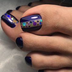 Black stiletto nails are what you are missing while creating your bold and daring look. So, use these ideas as your best armor and you will not regret! Nails Yellow, Purple Nail, Pedicure Nail Art