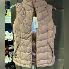 Brand New Puffer Vest Pink Puffer Vest, Fitted Pink Vest Outerwear, Khaki Vest, White Puffer Vest, Red Puffer Vest, Soft Vest, Velvet Vest, White Puffer, Winter Fur Coats