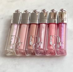 Shifting Dr Belongings, Lip Glosses Aesthetic, Gloss Labial Aesthetic, Make Up Products Pictures, Lip Products Aesthetic, Girly Objects, Dior Makeup Products, Lip Care Aesthetic, Wishlist Coquette