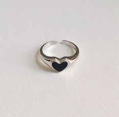 Black Heart Ring, Grunge Ring, Heart Signet Ring, Punk Rock Jewelry, Aesthetic Rings, Ring Heart, Classy Jewelry, Unisex Ring, Thumb Rings