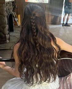 Long Hair In Braids, Long Frizzy Hair Hairstyles, Loose Hairstyles For Long Hair, Hairstyles Long Brown Hair, Tiny Braids In Hair, 2a Hairstyles, Long Hair Braid Styles, Long Hair Haircut Ideas, Half Up Braid